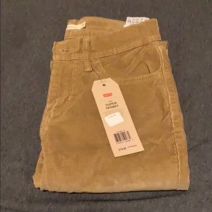 Super skinny Levis jeans